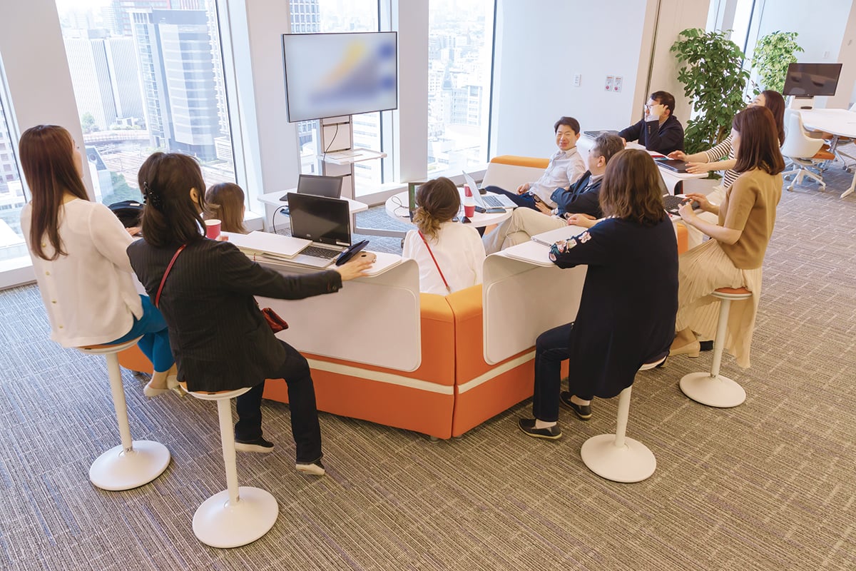 アッヴィ合同会社