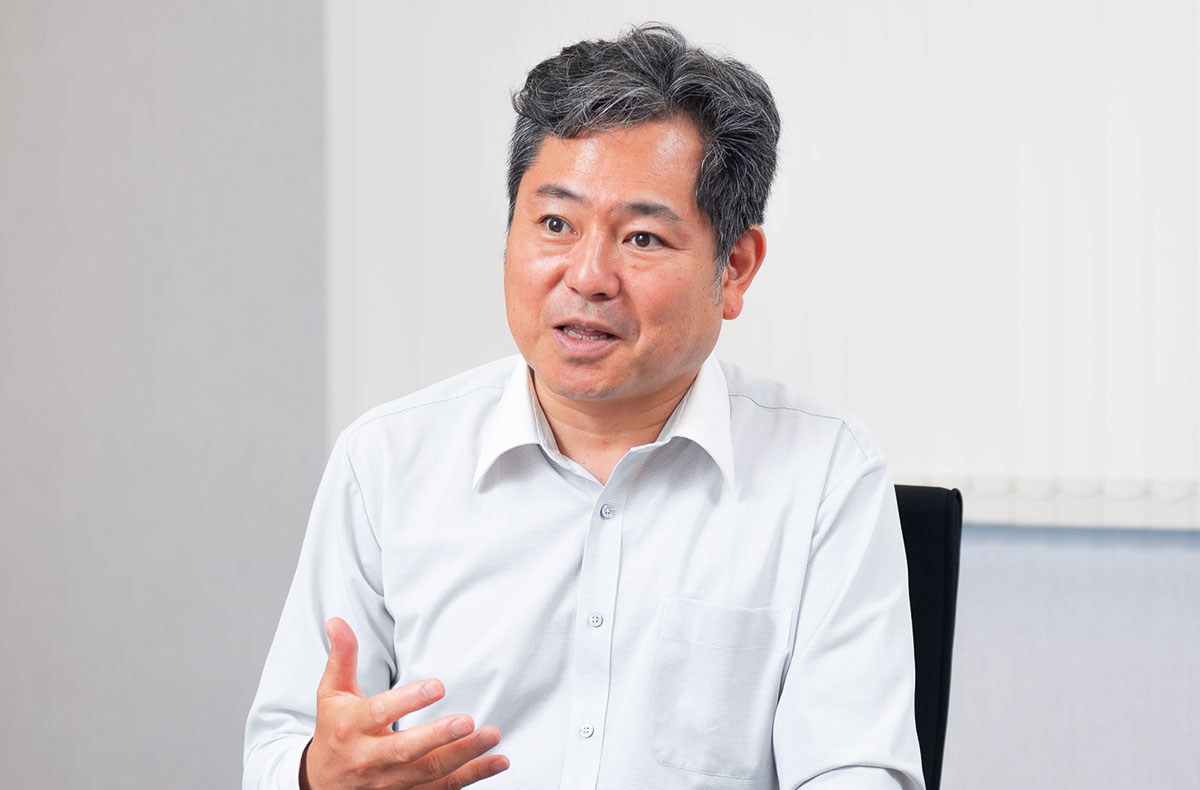 人事・総務部 部長 西村 直三氏