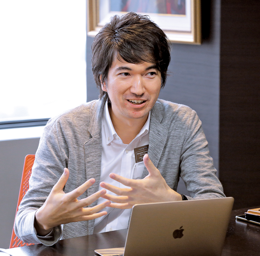 代表取締役社長 本城 嘉太郎 氏