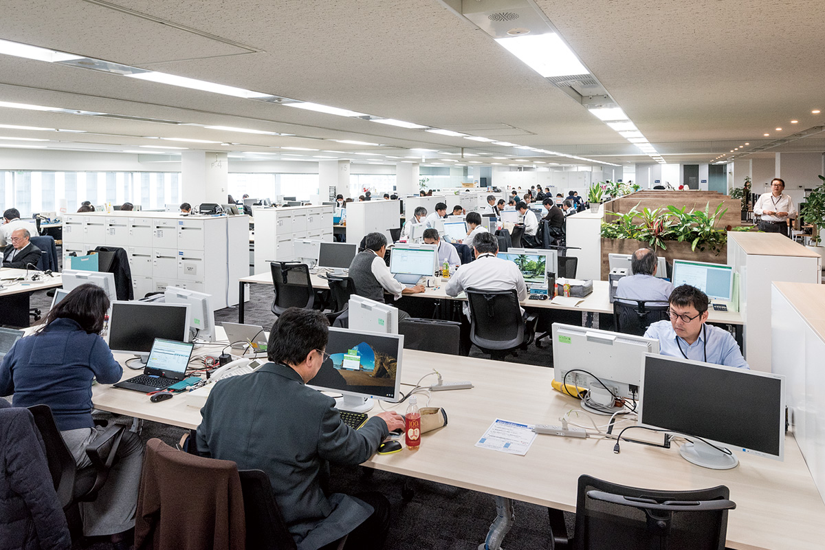 日本電気株式会社