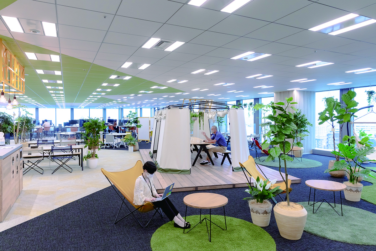 日本電気株式会社