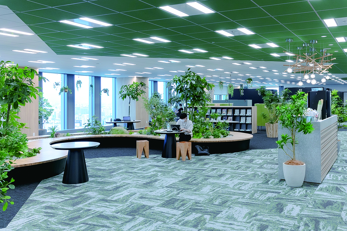 日本電気株式会社
