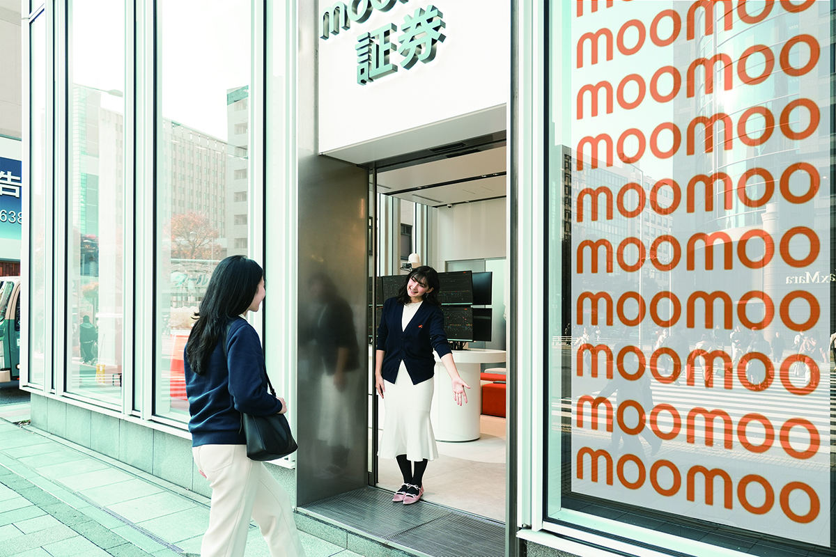 moomoo証券ストア 表参道