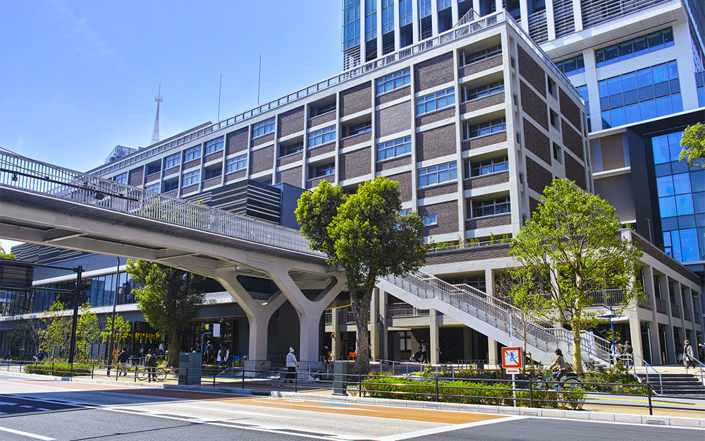 グランドオープンしたBASEGATE横浜関内