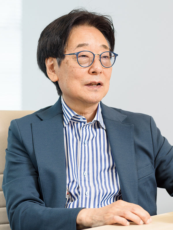 代表取締役会長 豊田 信夫 氏