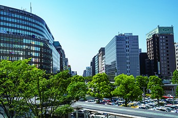 福岡|西日本の二大都市 広島vs福岡