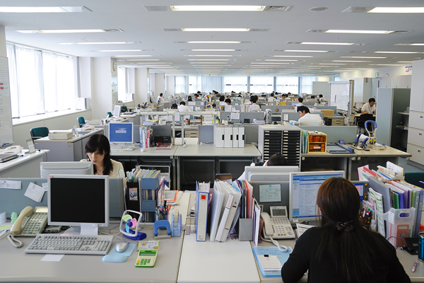 オフィス移転プロジェクト事例 /株式会社住友電装株式会社 / オフィス