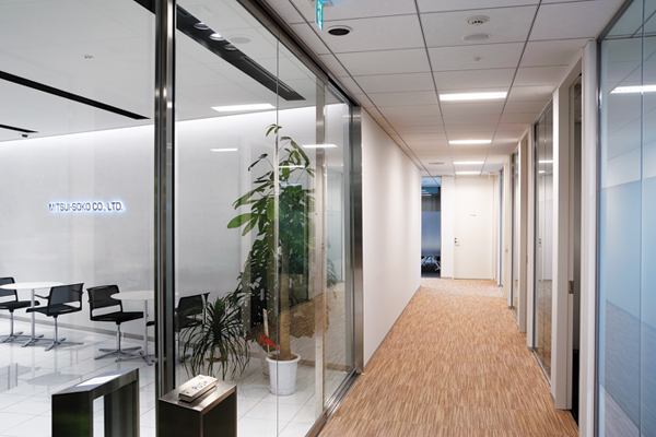 オフィス移転プロジェクト事例 /株式会社三井倉庫株式会社 / 廊下
