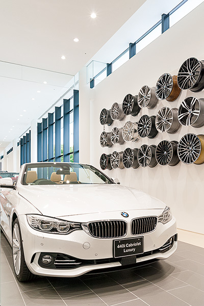 BMW