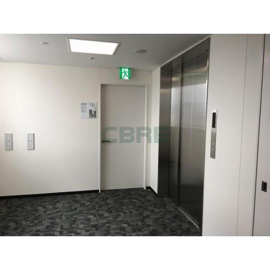 荷物用昇降設備