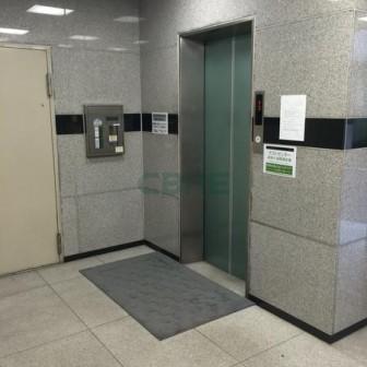 エレベーターホール