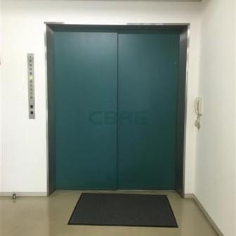 荷物用昇降設備