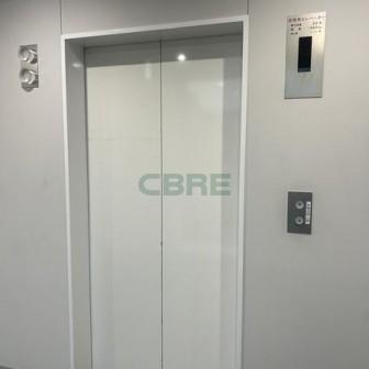 荷物用昇降設備