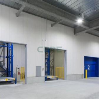 荷物用昇降設備