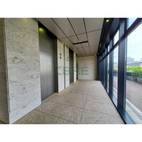 エレベーターホール