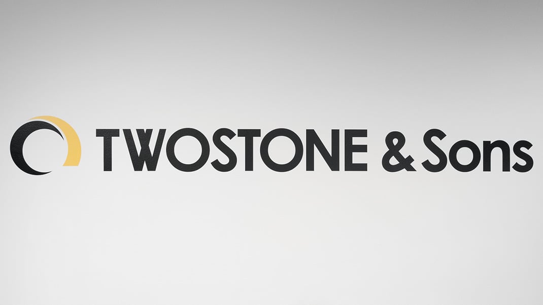 株式会社TWOSTONE&Sons
