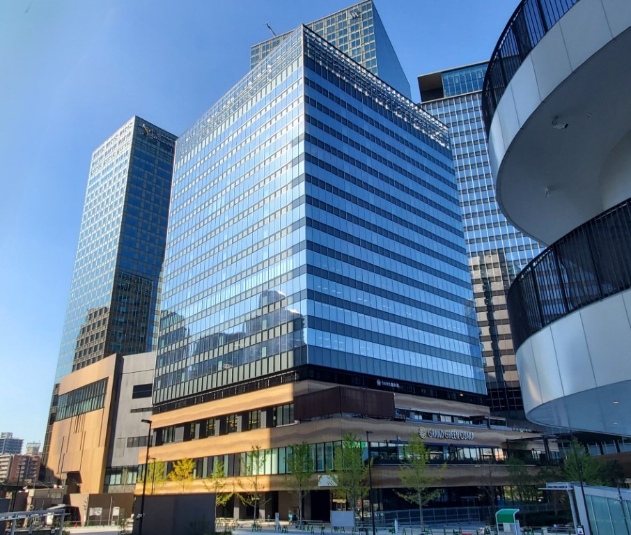 グラングリーン大阪 ゲートタワー